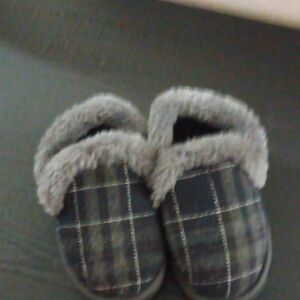 Wonder Nation Plaid Kids Slippers with Gray Fur